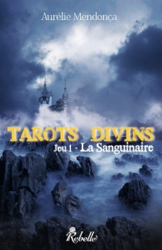 Couverture Tarots Divins, tome 1 : La Sanguinaire